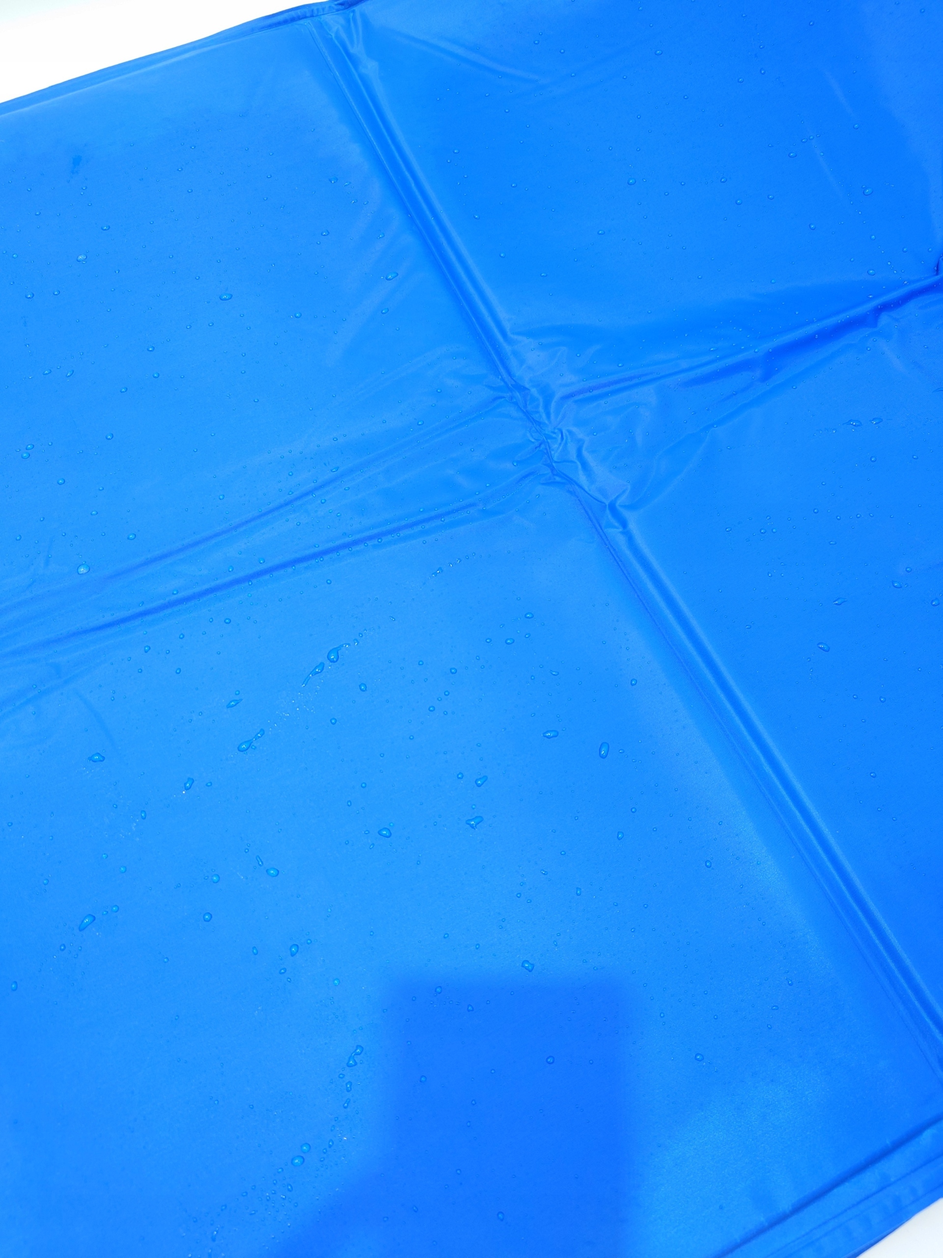 Mata chłodząca Relaxdays dla psa i kota 110x70 cm żelowa zmywalna - obrazek 4