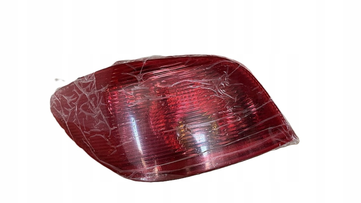 Lampa Lewy Tył Peugeot 307 2001–2005 FINAO AUTOPARTS halogen Jak Nowa