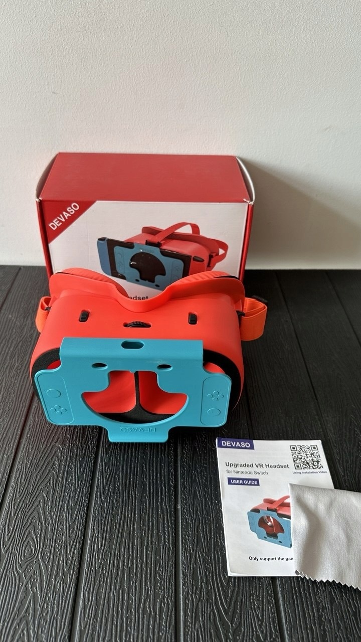 Gogle VR do Nintendo Switch OLED Z Regulowanymi Soczewkami Czerwone